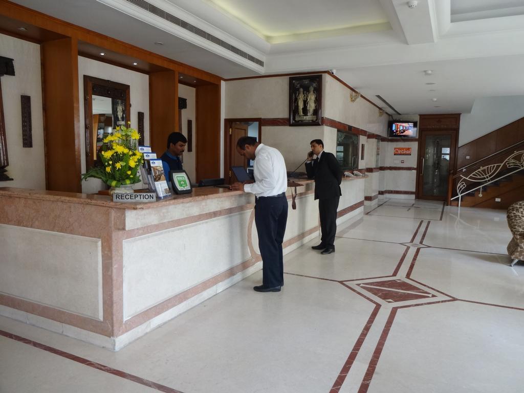 J P Cordial Hotel Bangalore Exterior foto
