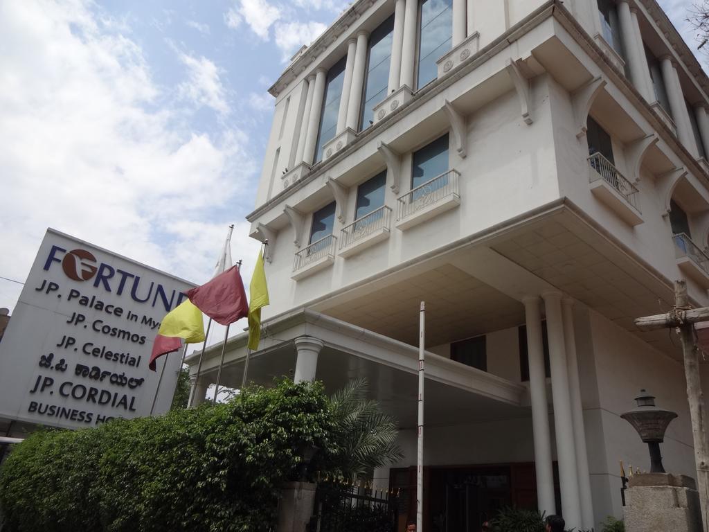 J P Cordial Hotel Bangalore Exterior foto