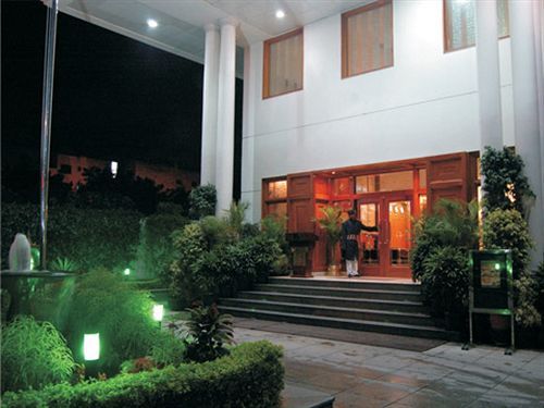 J P Cordial Hotel Bangalore Exterior foto